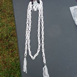 Silver scarf necklace/earring set